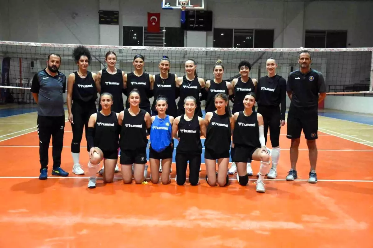 diyarbakir buyuksehir belediyesi kadin voleybol takimi 1 ligdeki ilk macina cikiyor suD1JfTB