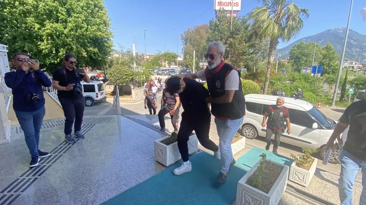 fethiyede darp ve gasba 6 yil 8 ay ceza M9i6saq2.jpg