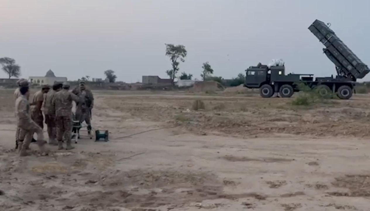 pakistan ve afganistan arasinda 48 saatlik ateskes gjO4wewz.jpg