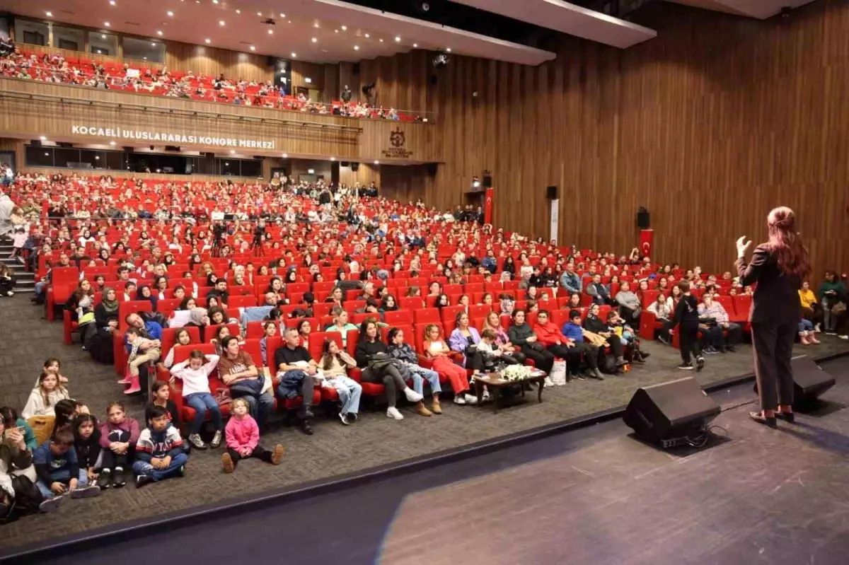 sermin yasardan turkcenin zenginligi uzerine dusundurucu soylesi 6Niza2TA.jpg