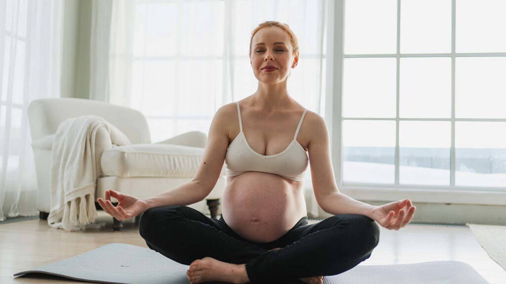 sadece-fiziksel-degil-zihinsel-hazirlik-hamilelik-yogasinin-5-kritik-faydasi-zXp713fS