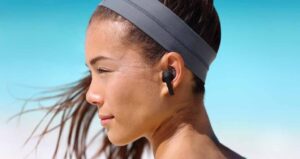 sakin-bluetooth-kulakliklarinizi-cope-atmayin-asil-tehlike-baska-yerde-WXXkh91Y