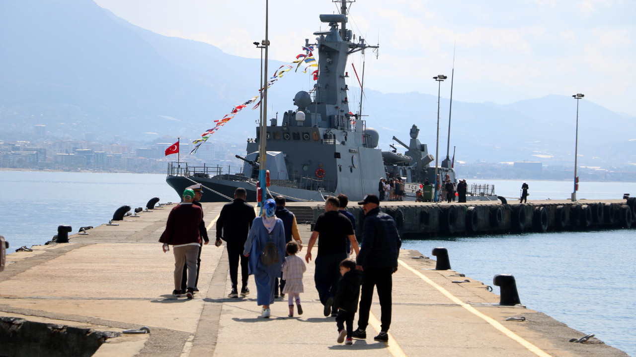 TCG BORA Hücumbotu, 23 Nisan’da Alanya’da Ziyarete Açıldı