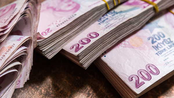 SGK Uzmanı İsa Karakaş’tan Asgari Ücret İçin Ara Zam İhtimali: “Yasalar Gereği Olmalı”